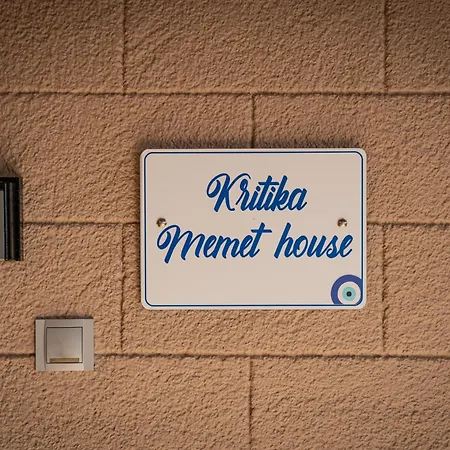 Vakantiehuis Kritika Memet House
